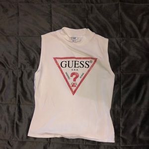 Guess tee